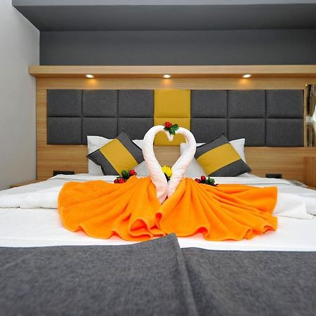 La Beirut Beach Hotel マルマリス エクステリア 写真