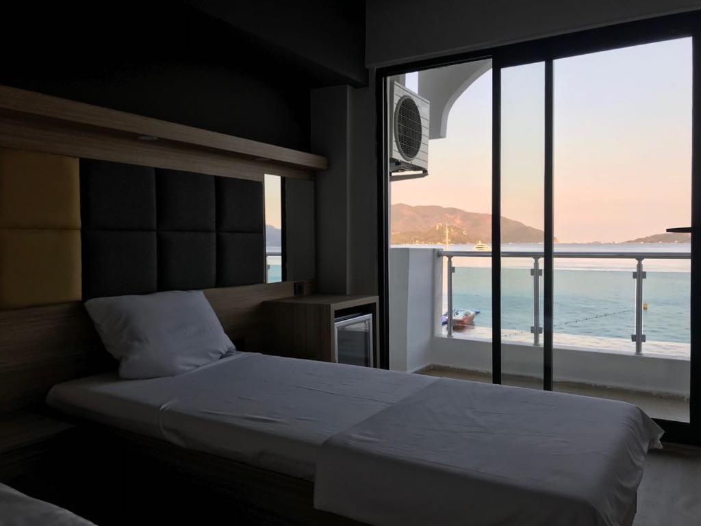 La Beirut Beach Hotel マルマリス エクステリア 写真