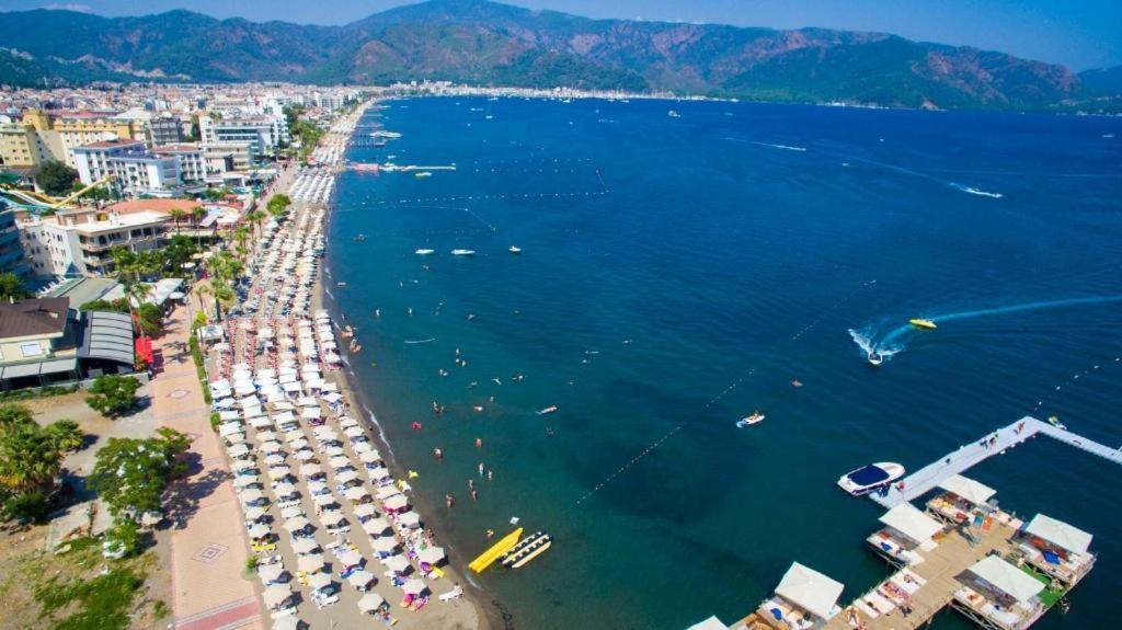 La Beirut Beach Hotel マルマリス エクステリア 写真