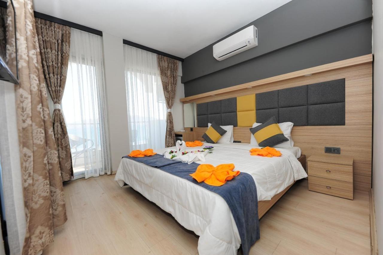 La Beirut Beach Hotel マルマリス エクステリア 写真