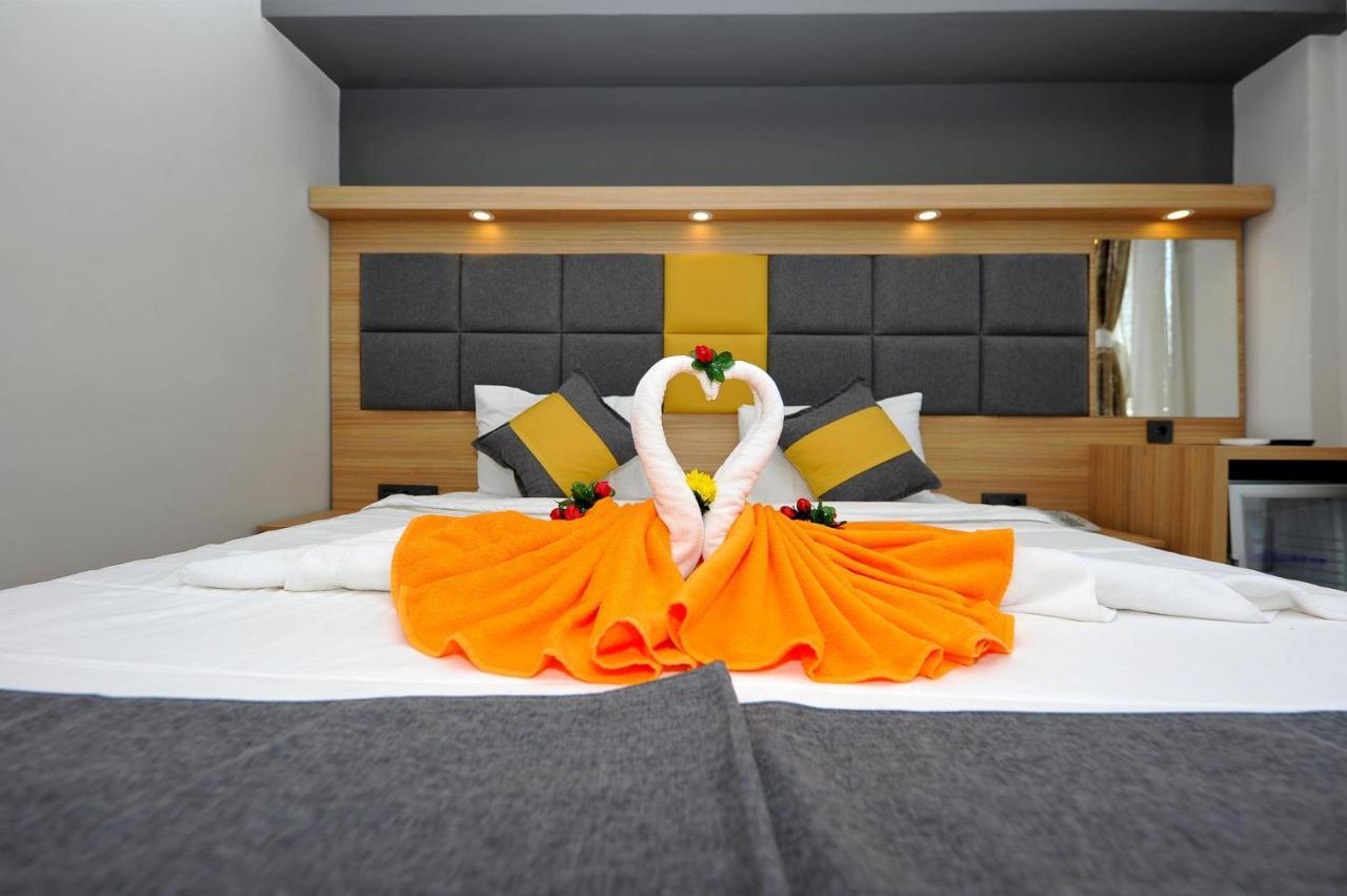 La Beirut Beach Hotel マルマリス エクステリア 写真