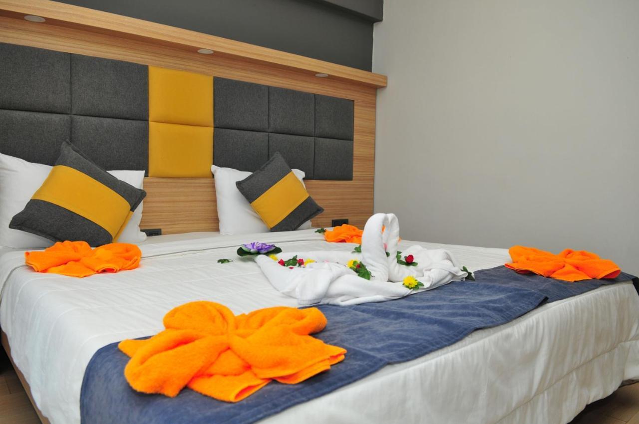 La Beirut Beach Hotel マルマリス エクステリア 写真
