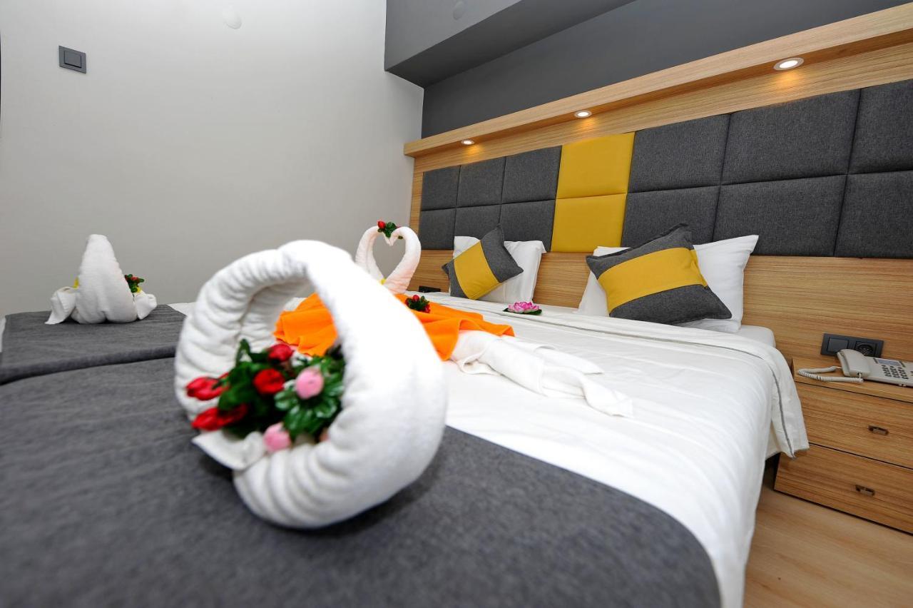 La Beirut Beach Hotel マルマリス エクステリア 写真